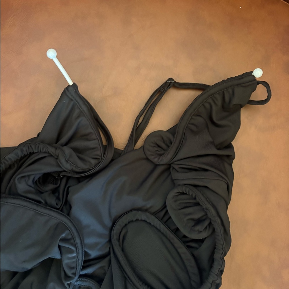Chic Black Cut-Out Maxi Dress - Picture 6 of 6